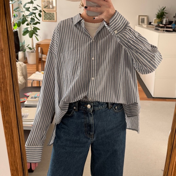 Vince Tops - Vince button down shirt